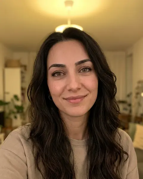 Önce: evde çekilmiş bir selfie.